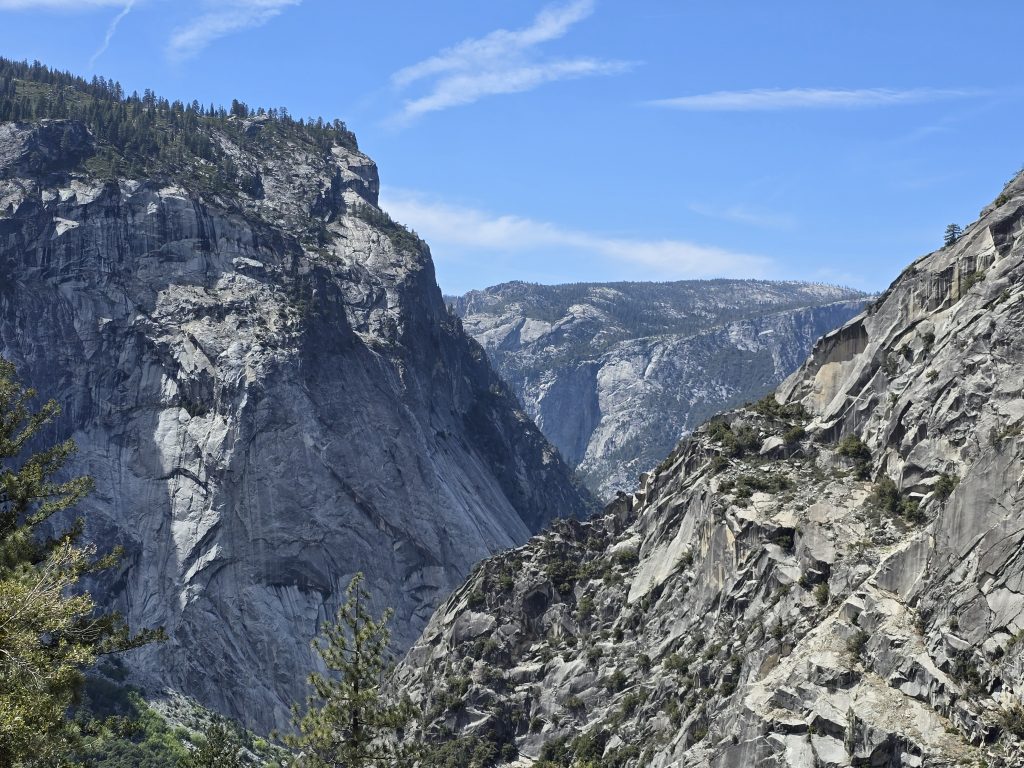 Views into Yosemite Valley from John Muir Trail