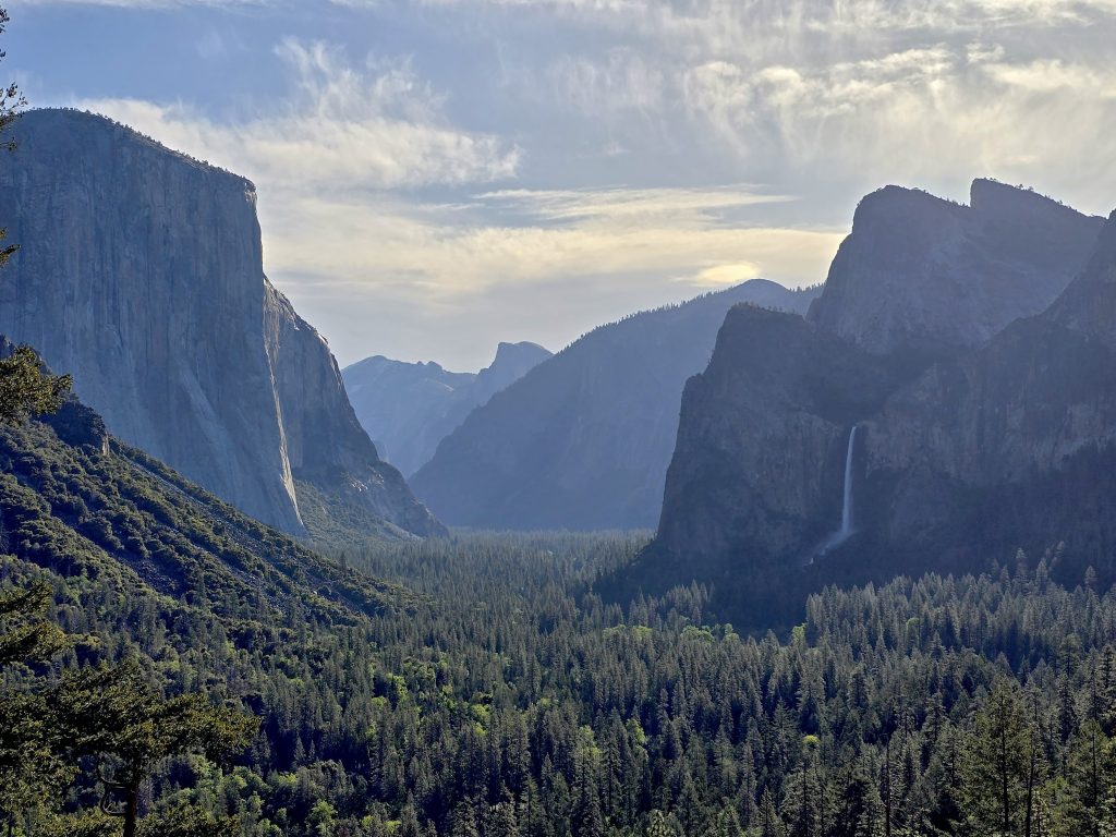Tunnel View of Yosemite Valley in Yosemite National Park